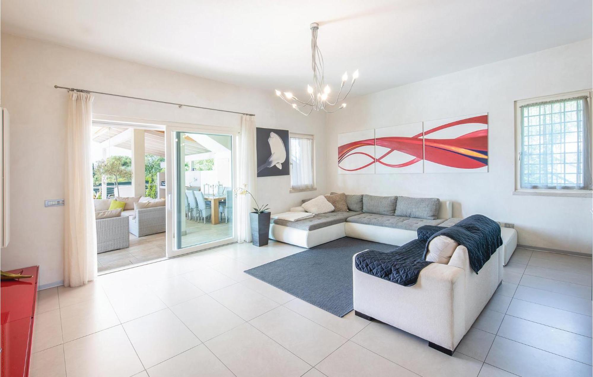 3 Bedroom Nice Home In Lazise Vr ภายนอก รูปภาพ